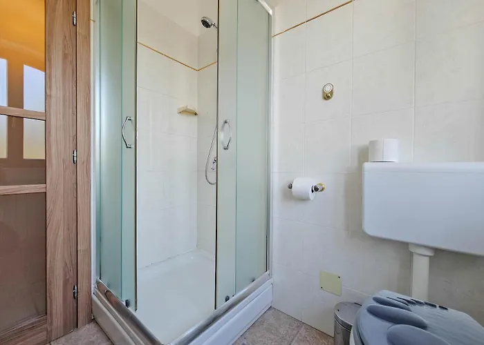 Stefi 2 Apartman Crveni Vrh